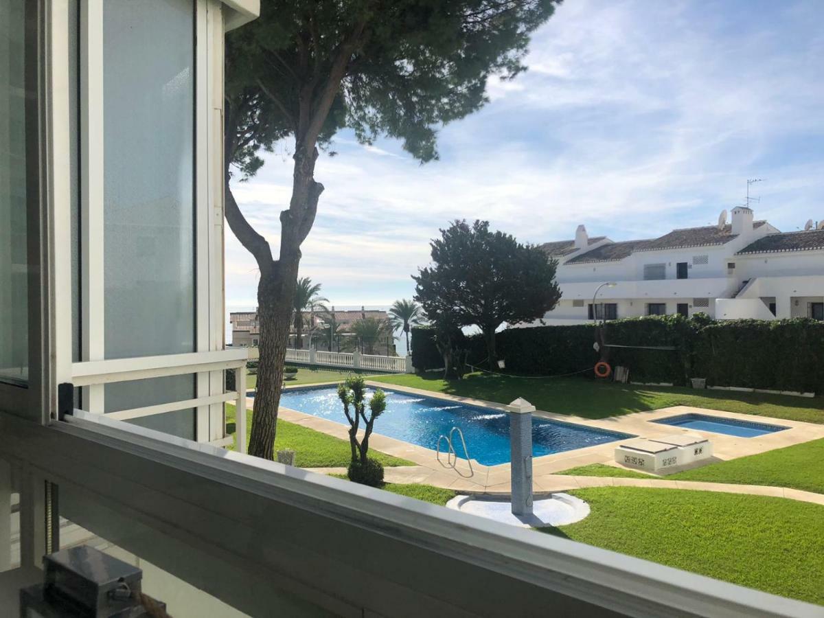 Apartamento Los Cisnes Benalmadena Exterior photo